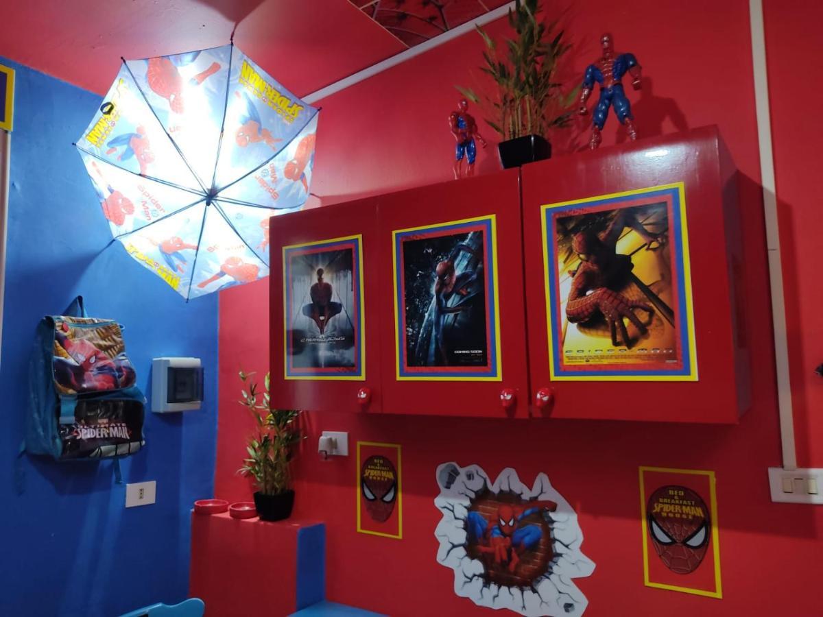 Spiderman House Hotel Катания Екстериор снимка