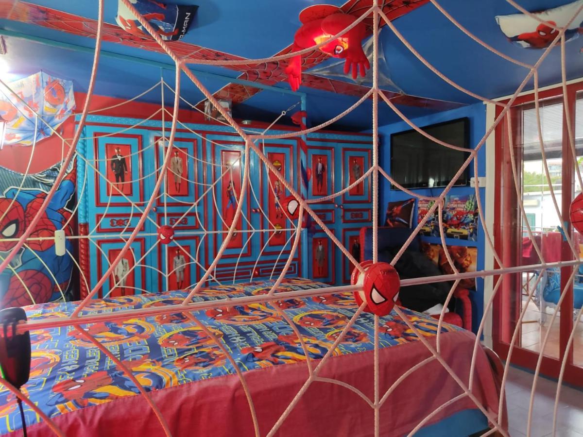 Spiderman House Hotel Катания Екстериор снимка